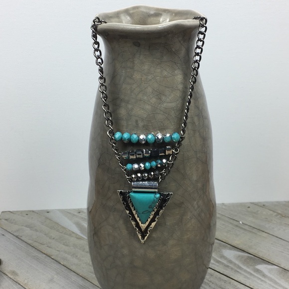 BKE Jewelry - BUCKLE BKE Turquoise Arrow and Beaded Necklace